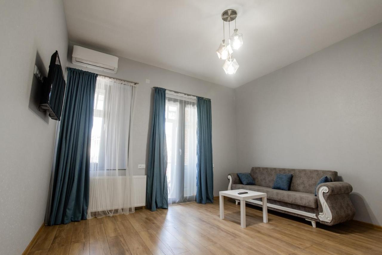 Le Méidan Residence Tbilisi Esterno foto